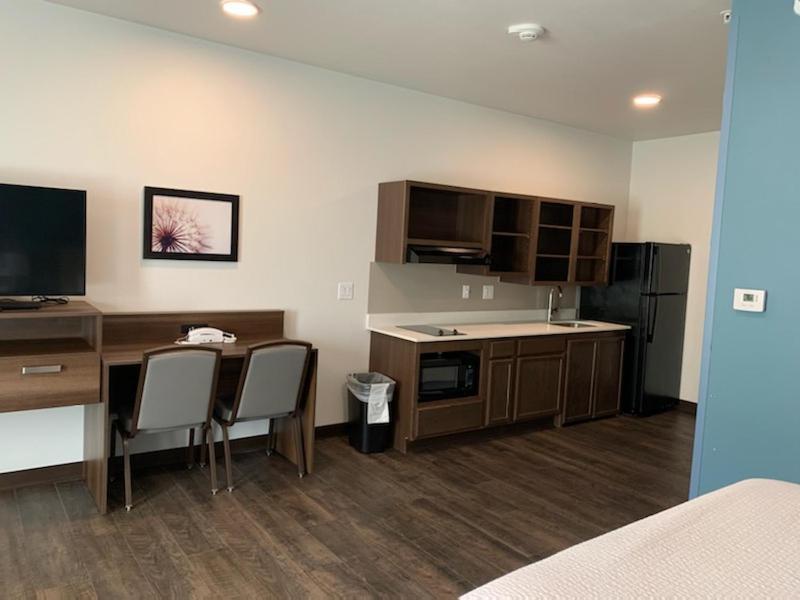 Candlewood Suites Pecos By Ihg Exterior foto