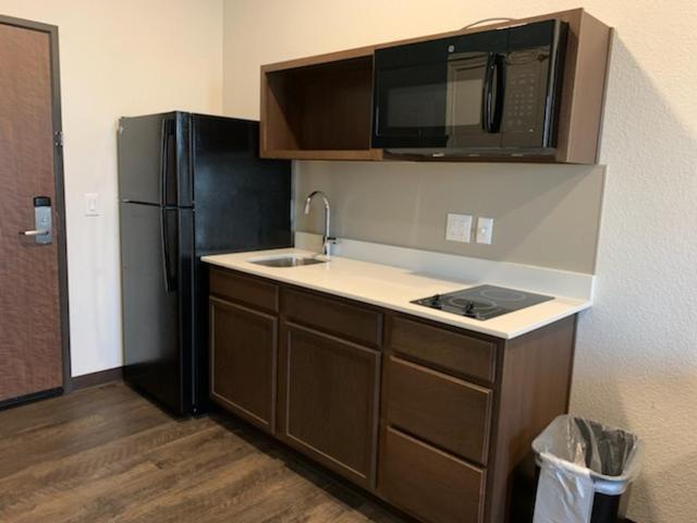 Candlewood Suites Pecos By Ihg Exterior foto