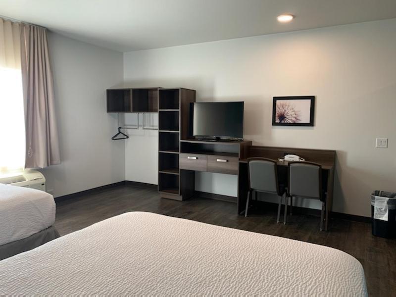 Candlewood Suites Pecos By Ihg Exterior foto