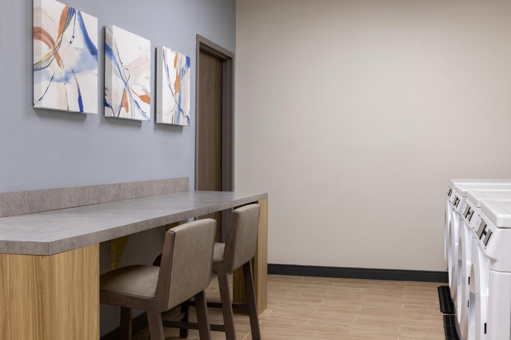 Candlewood Suites Pecos By Ihg Exterior foto